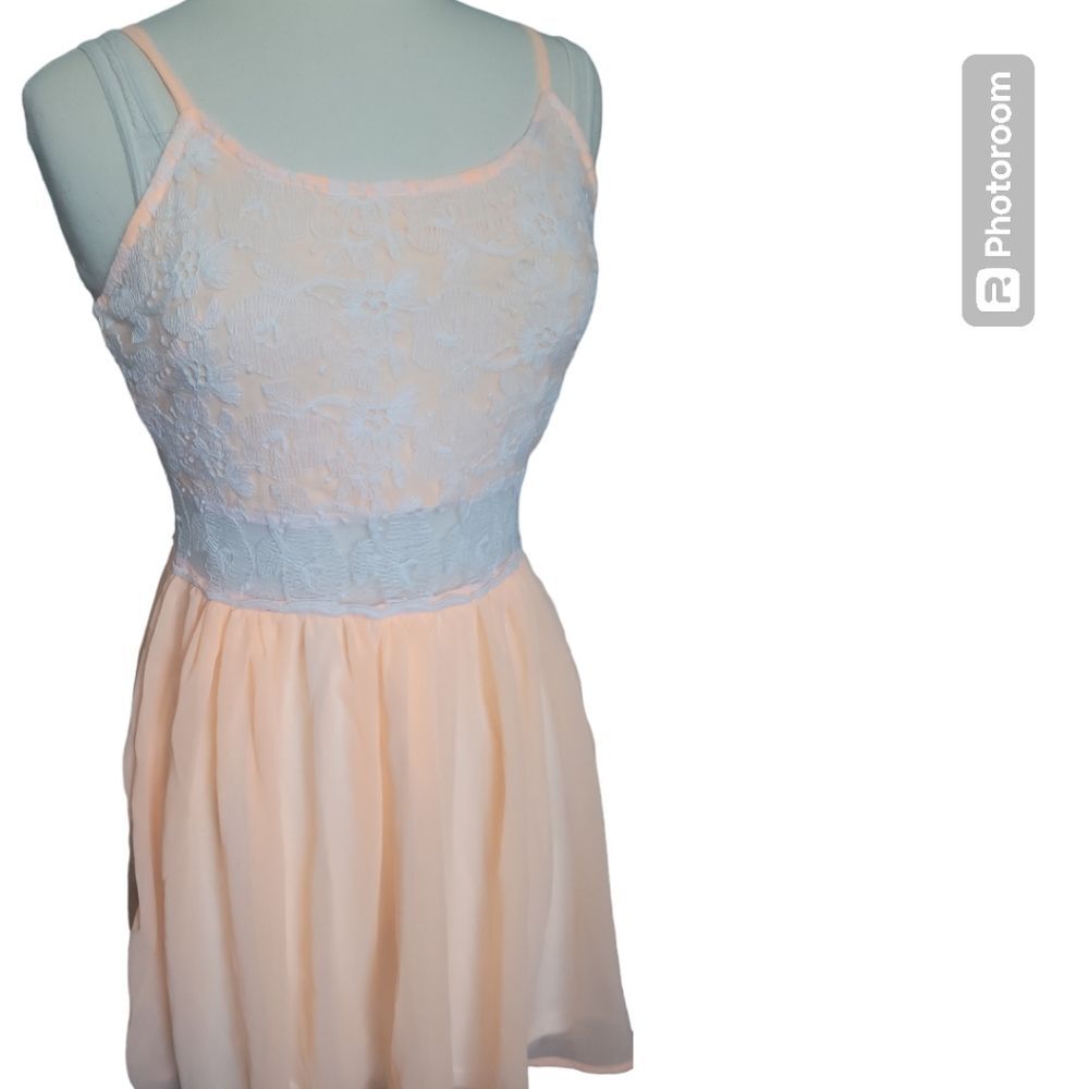 Love Culture Peach Lace Mini Dress - M